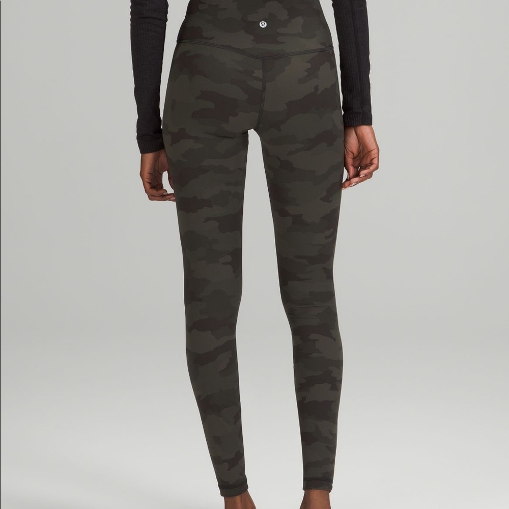 Like new wunder under leggings size 6